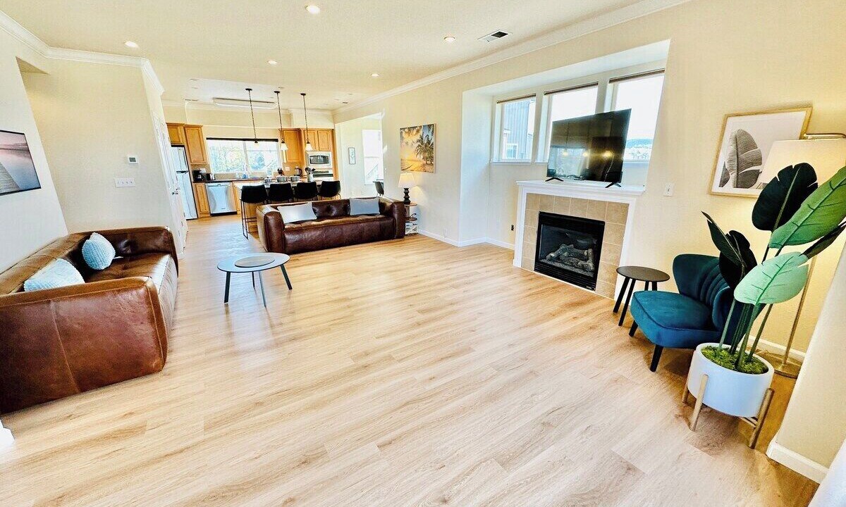 Photo of Livingroom in Northeast Reno