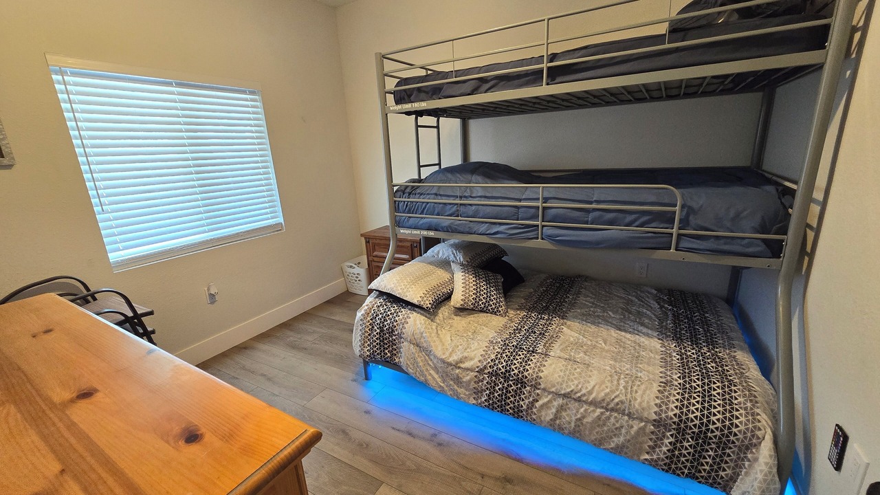 Photo of Bedroom in Needles