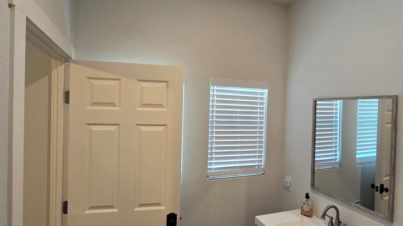 Photo of Bathroom in Needles