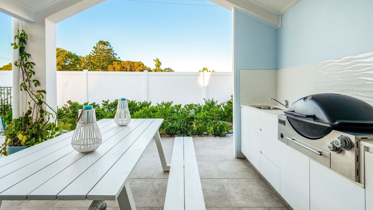 Photo of Outdoor in Golden Beach