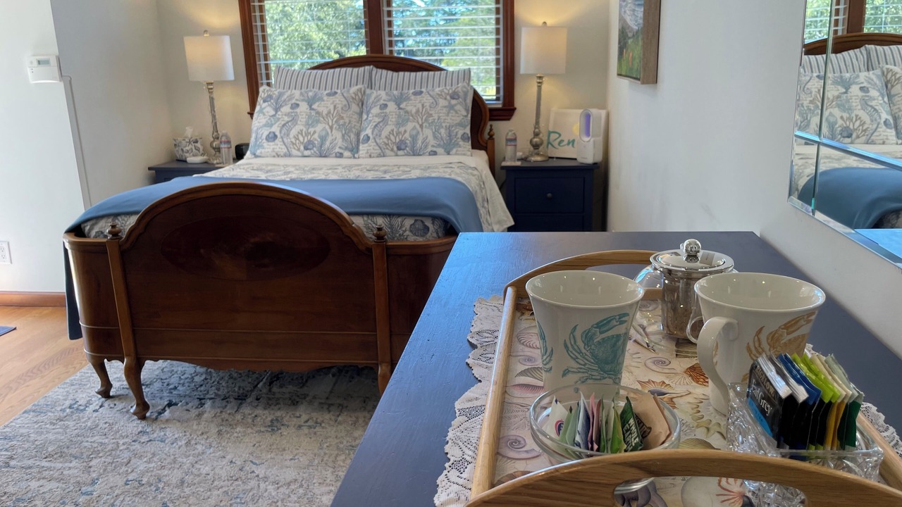 Photo of Bedroom in Rockaway Beach