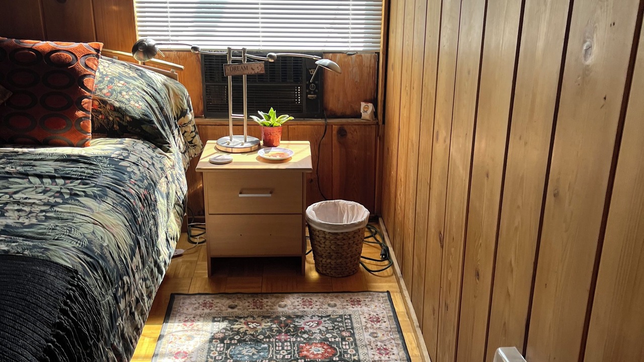 Photo of Bedroom in Idyllwild