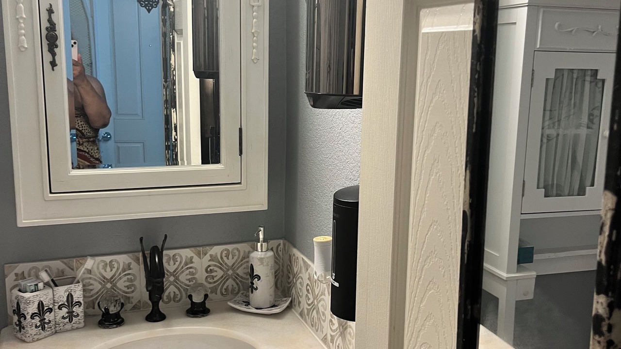 Photo of Bathroom in North Las Vegas