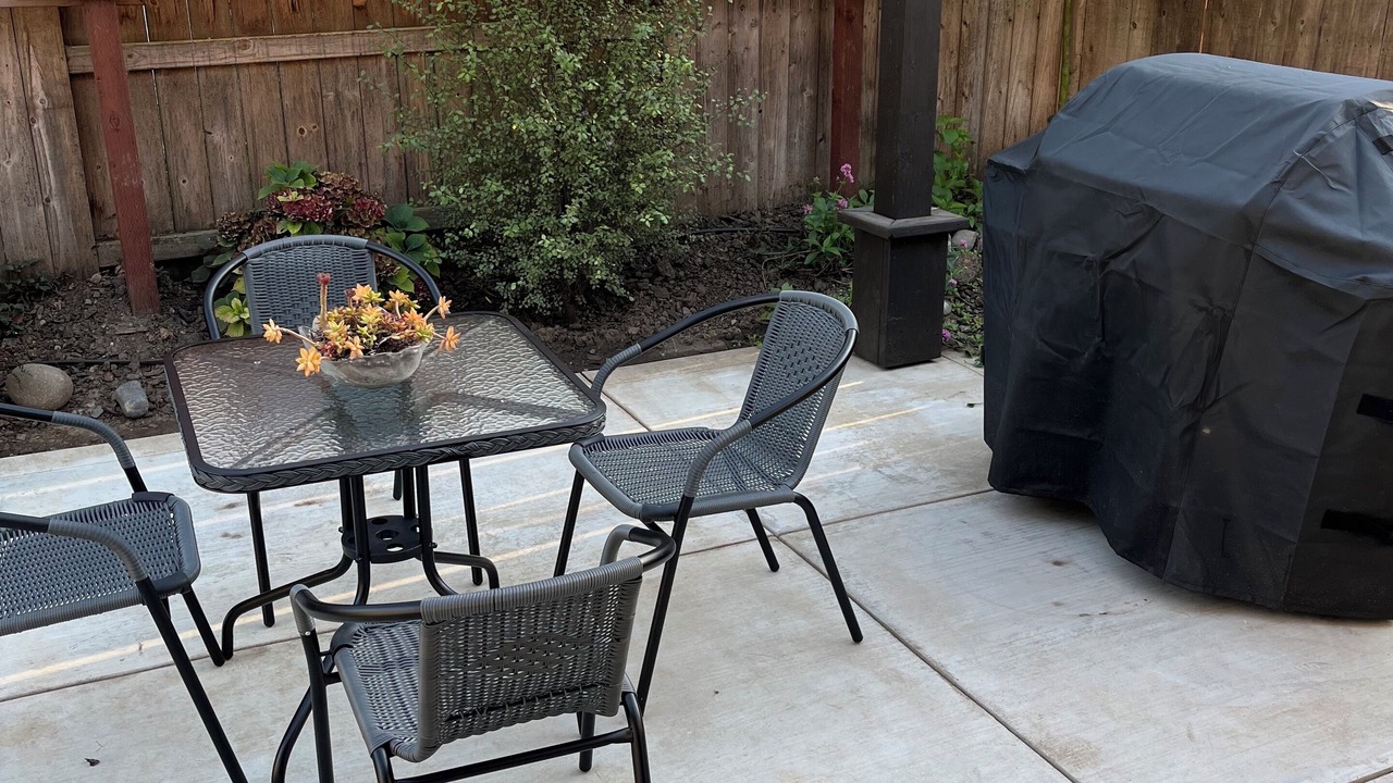 Photo of Outdoor in Callender