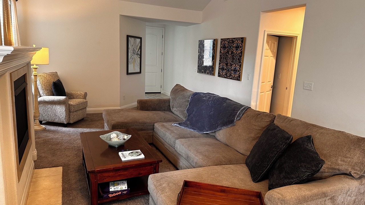 Photo of Livingroom in Callender