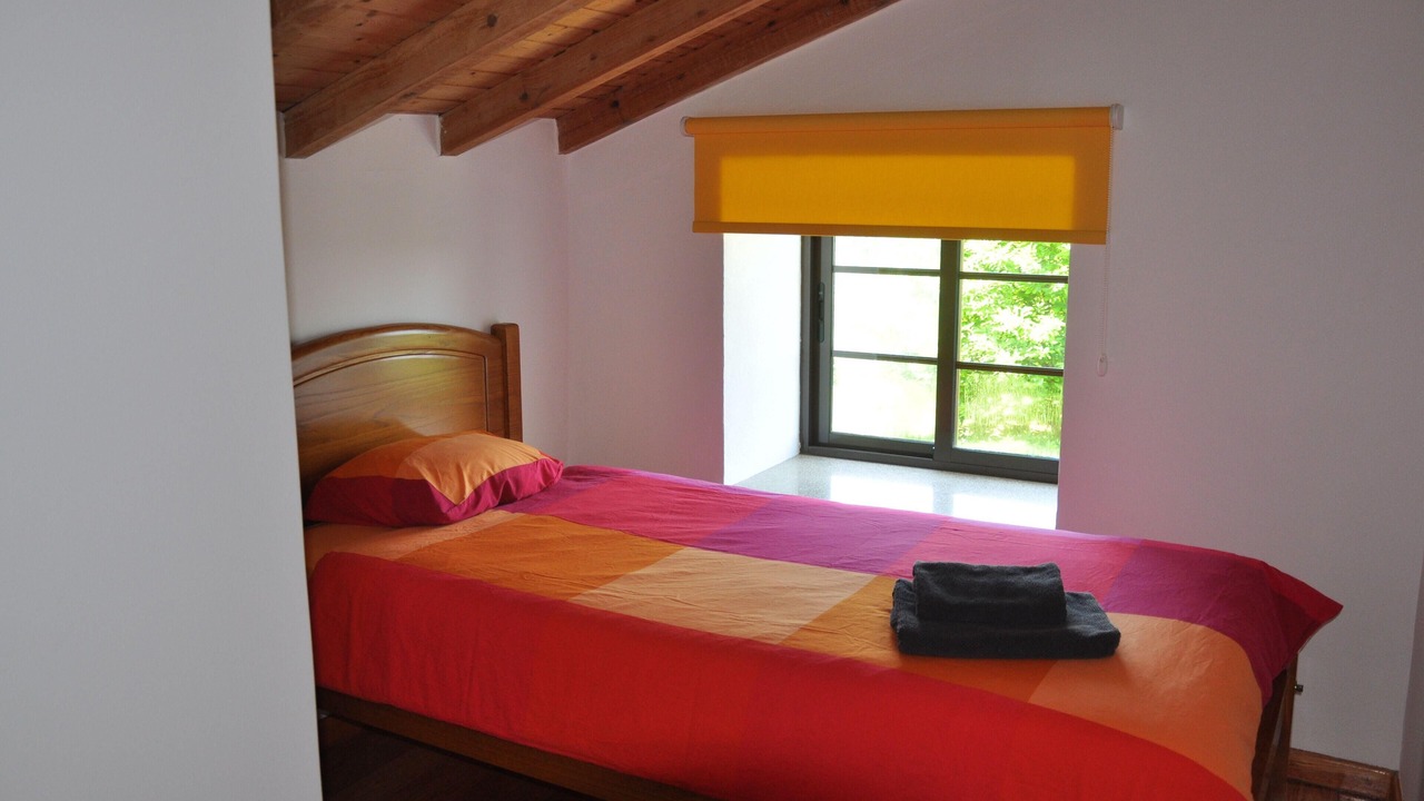 Photo of Bedroom in Oliveira do Hospital