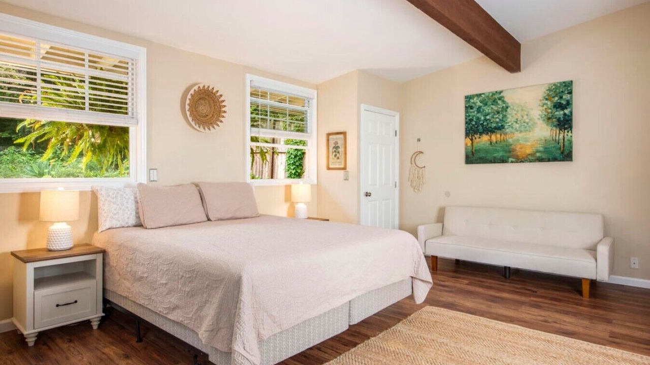 Photo of Bedroom in Hedgerow