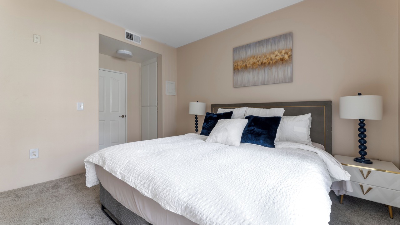 Photo of Bedroom in Ladera Heights