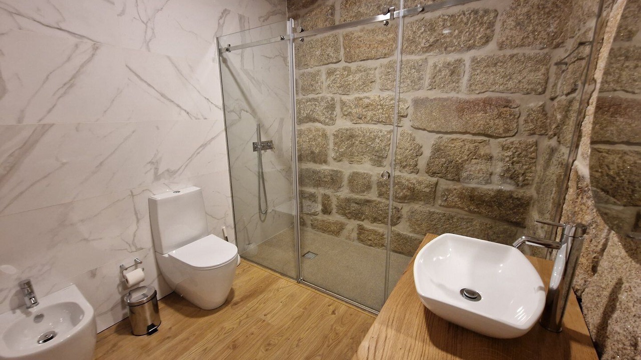 Photo of Bathroom in Sernancelhe