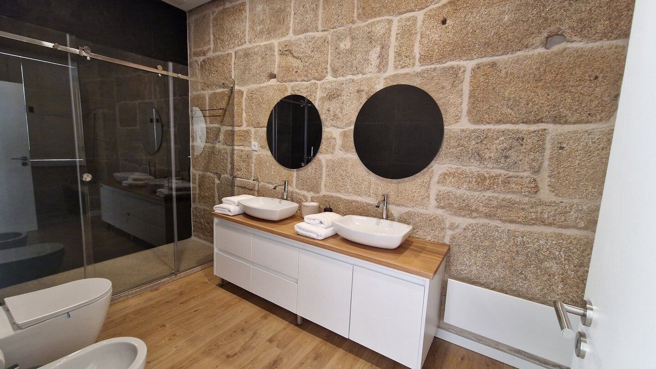 Photo of Bathroom in Sernancelhe