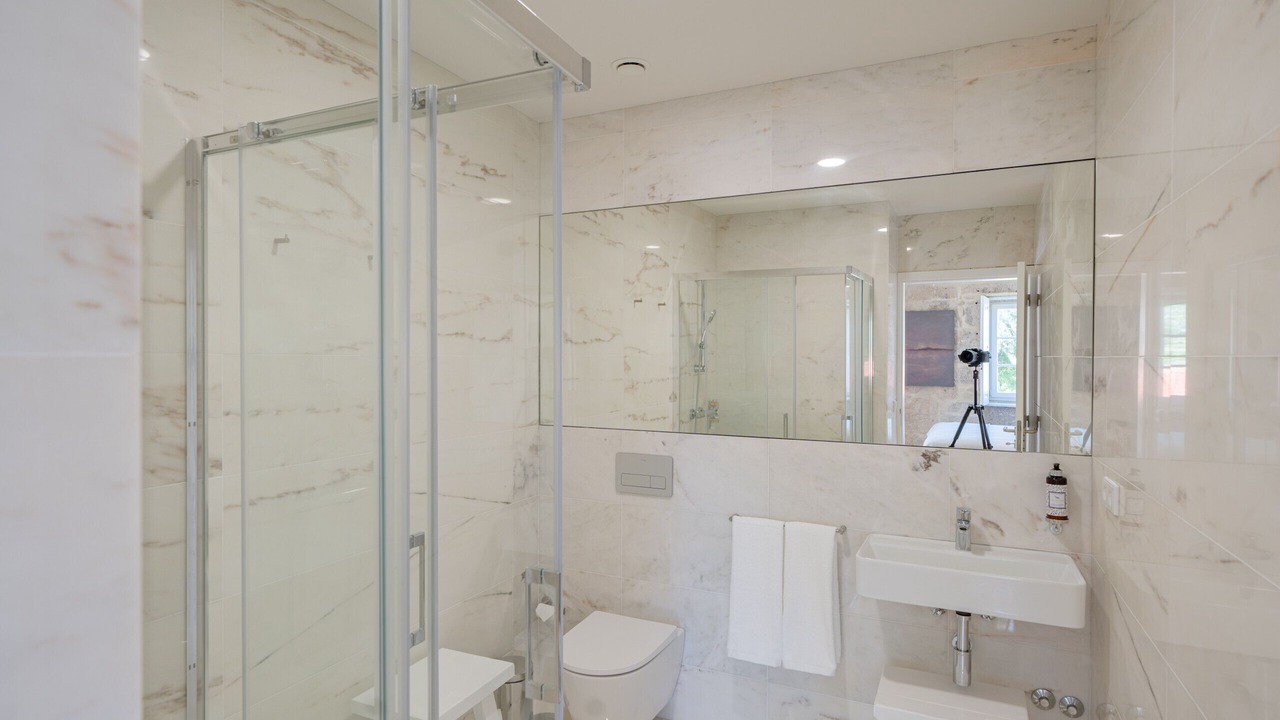 Photo of Bathroom in Anreade