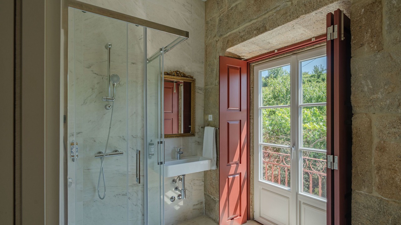 Photo of Bathroom in Anreade