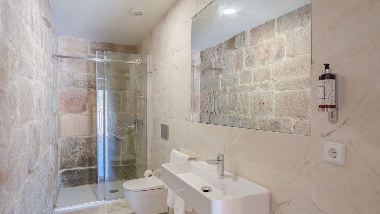 Photo of Bathroom in Anreade