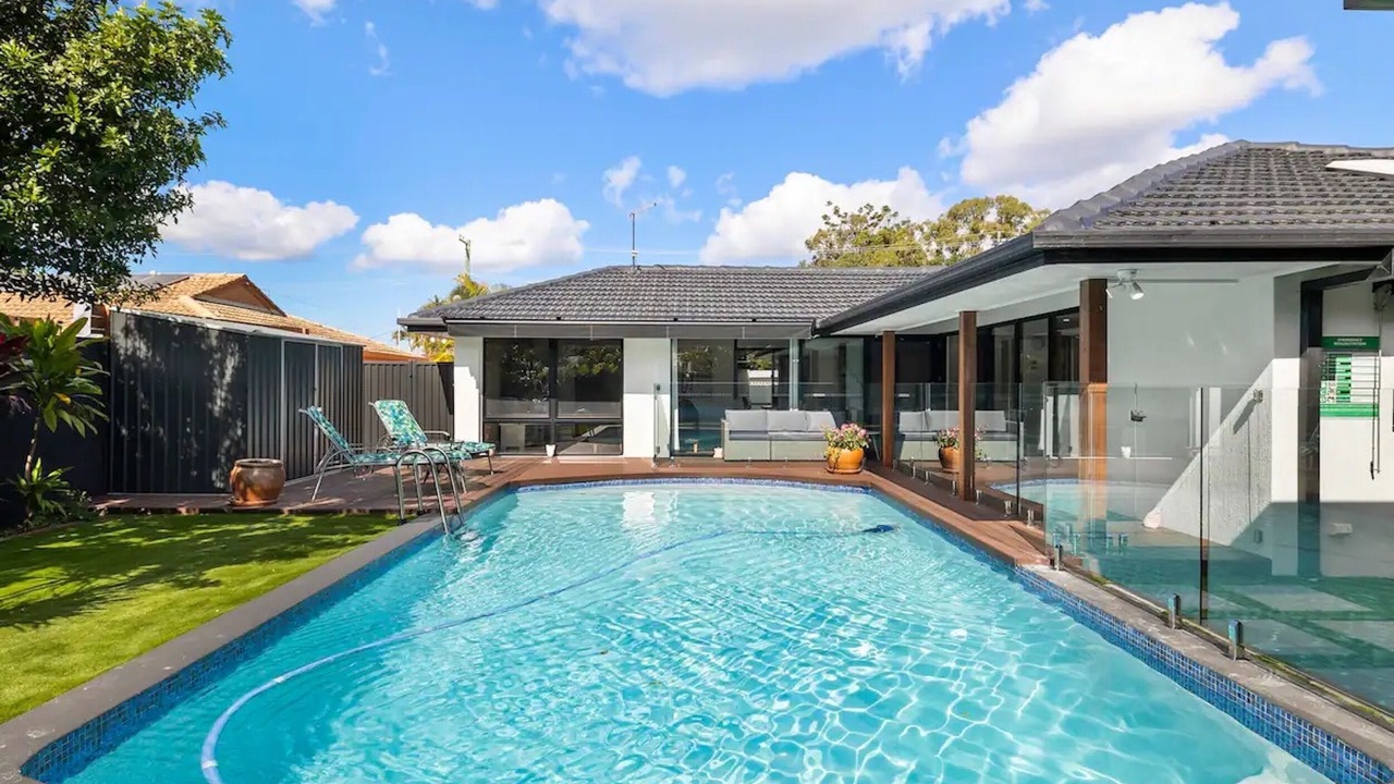 Photo of Outdoor in Mermaid Waters