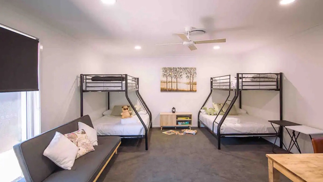 Photo of Bedroom in Mermaid Waters