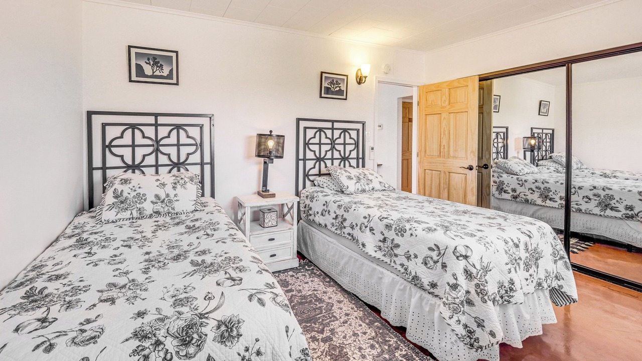 Photo of Bedroom in Twentynine Palms