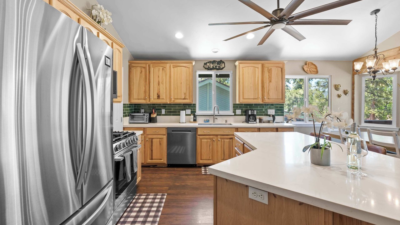 Photo of Kitchen in Big Bear Lake