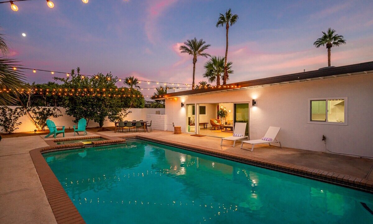 Photo of Outdoor in Sunrise Vista Chino