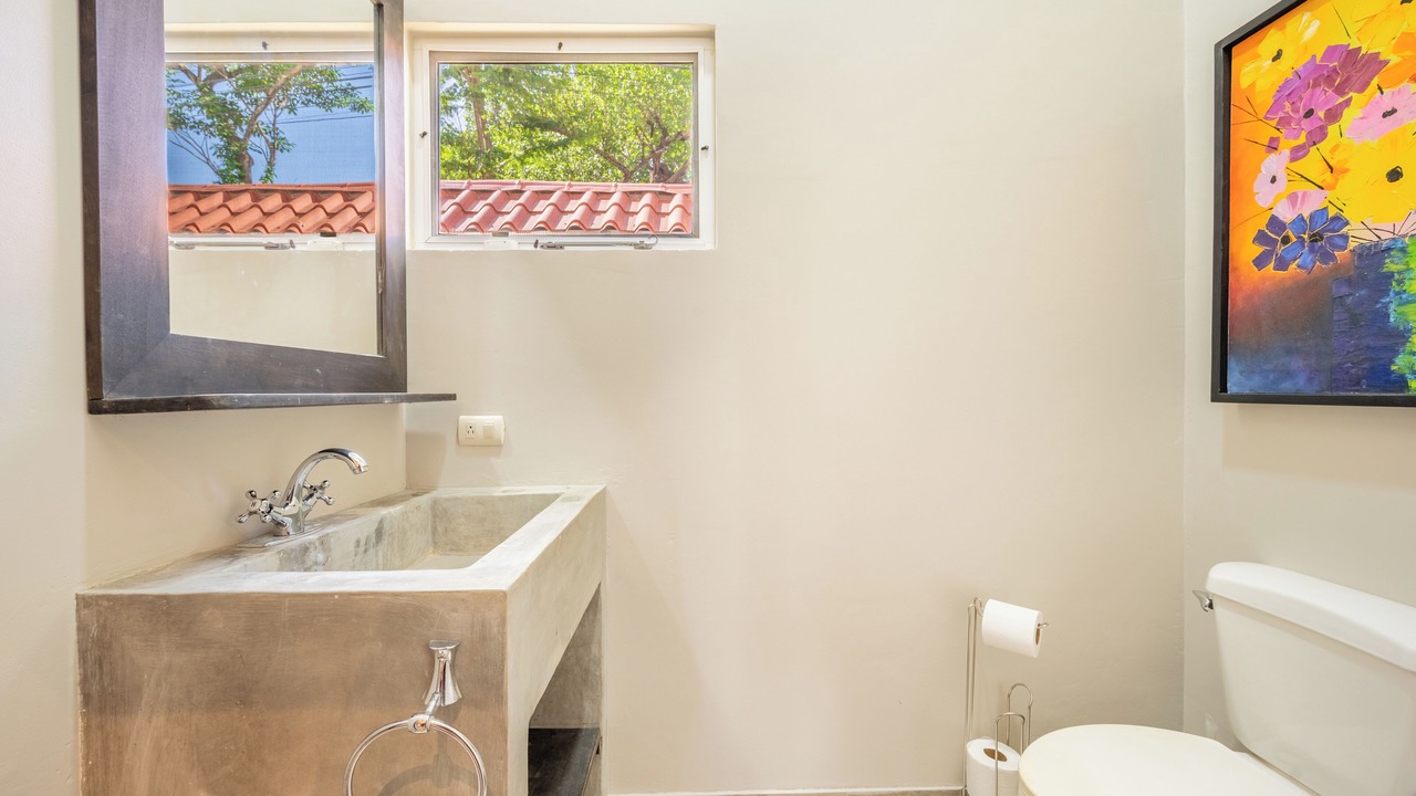 Photo of Bathroom in Potrero