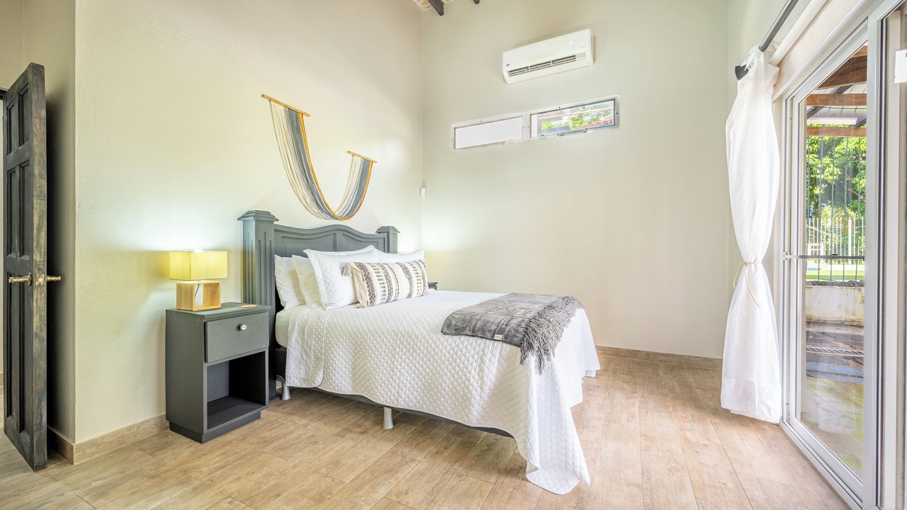 Photo of Bedroom in Potrero
