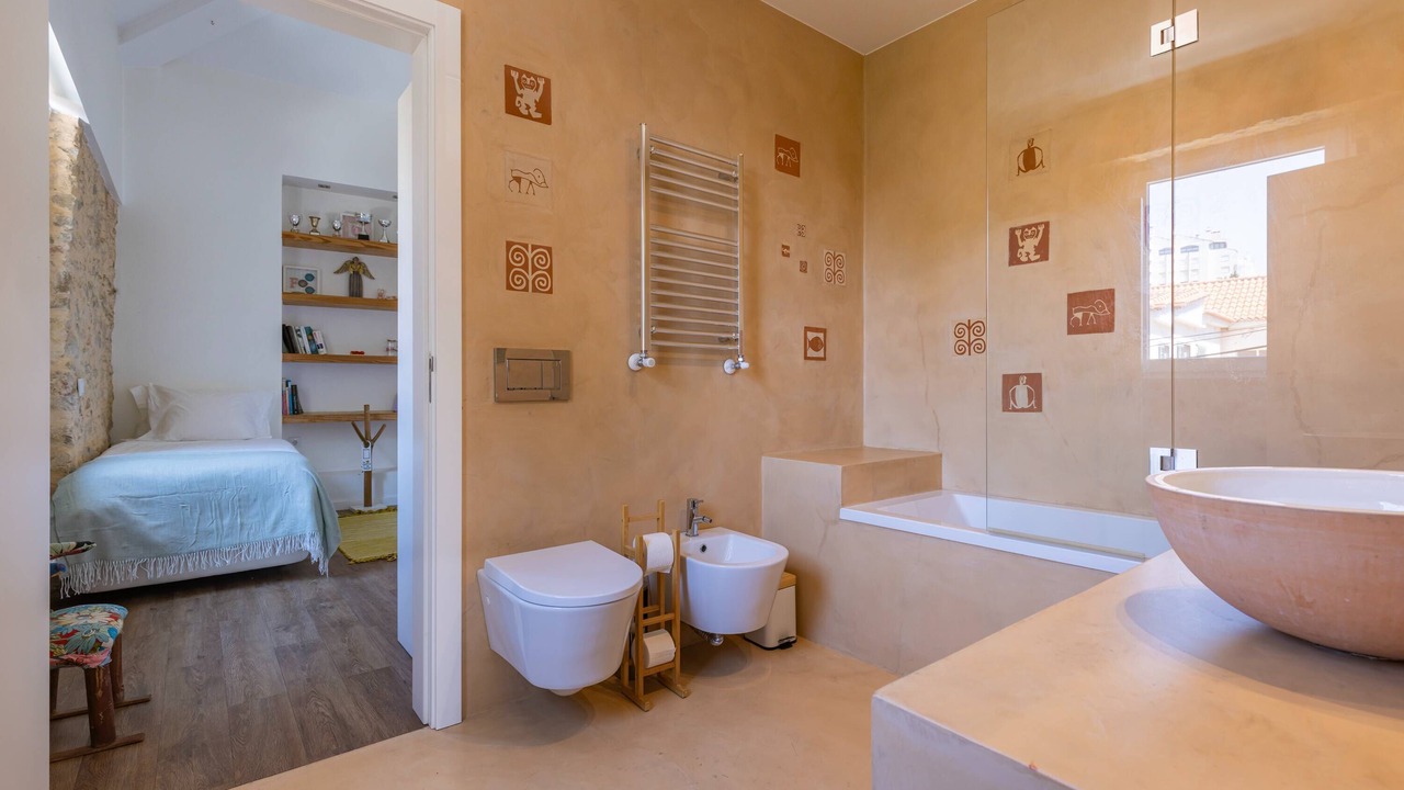Photo of Bathroom in Cascais