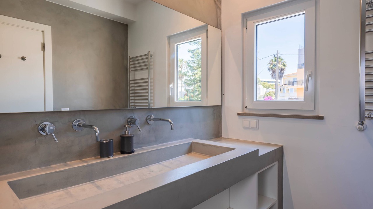Photo of Bathroom in Cascais