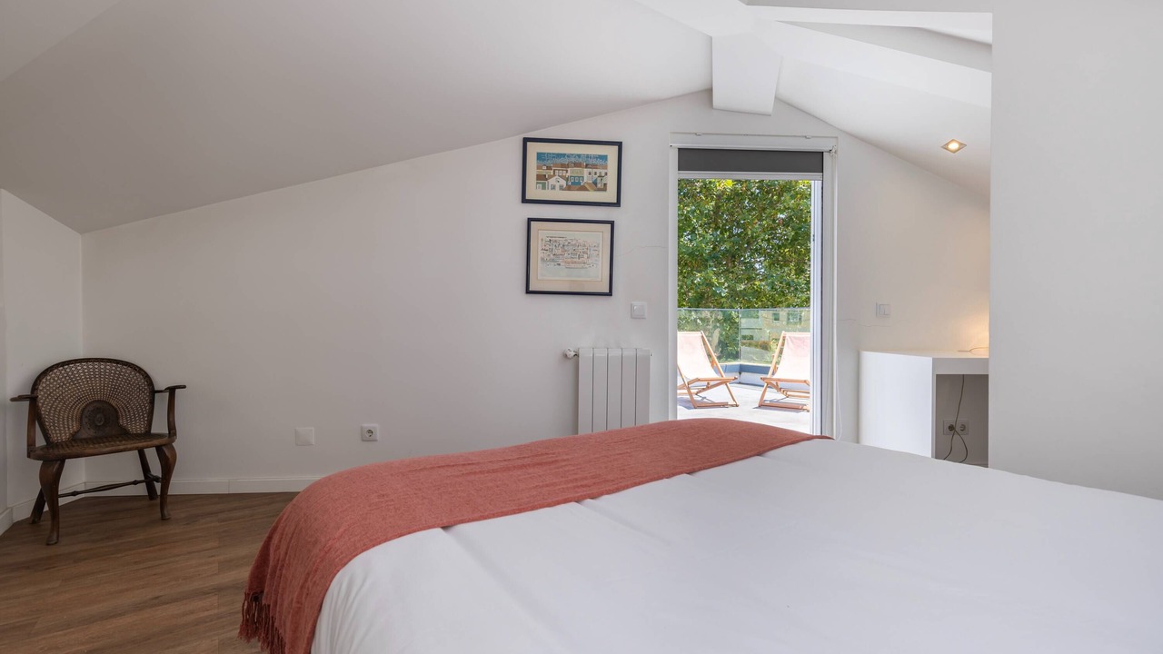 Photo of Bedroom in Cascais