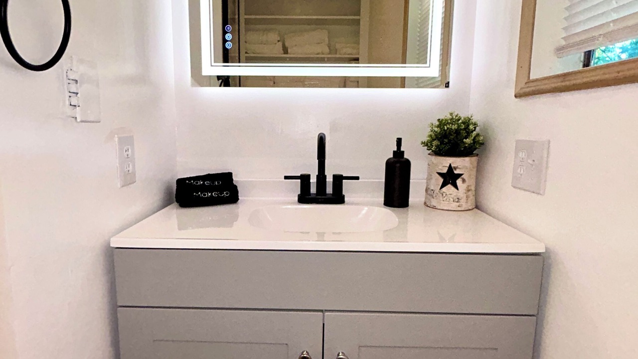 Photo of Bathroom in Julian