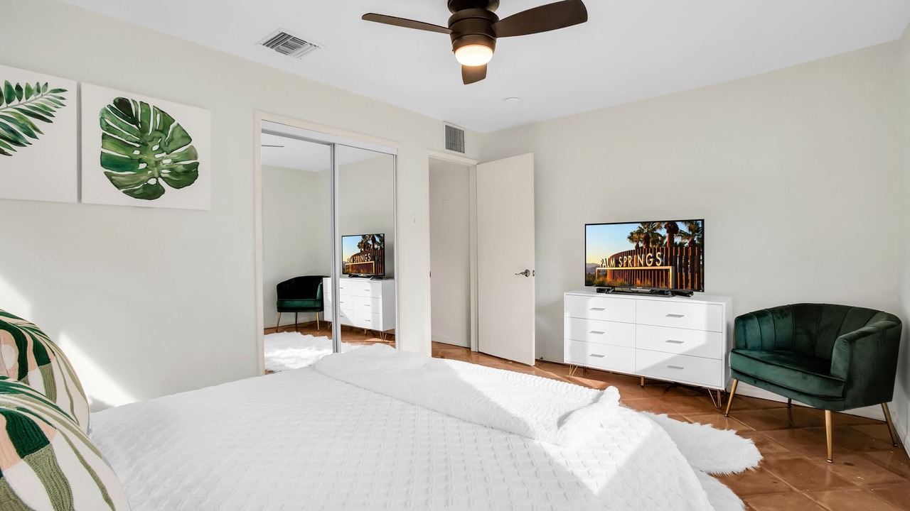 Photo of Bedroom in Tahquitz River Estates