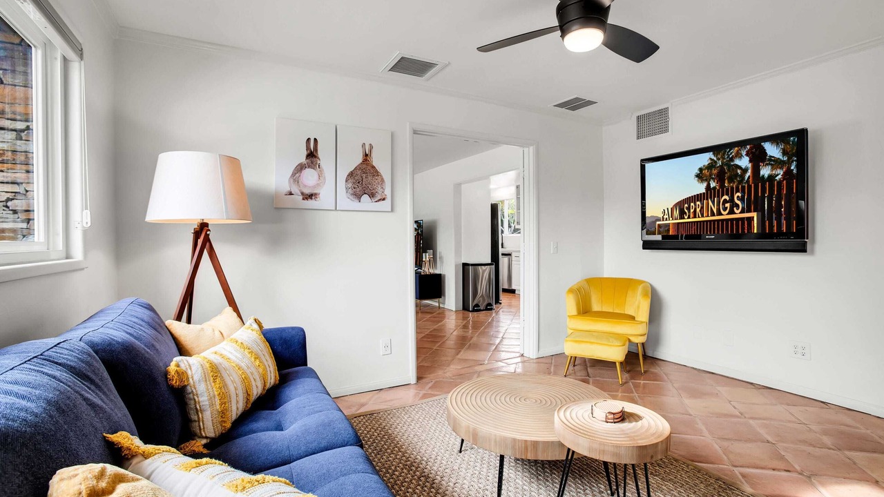 Photo of Livingroom in Tahquitz River Estates