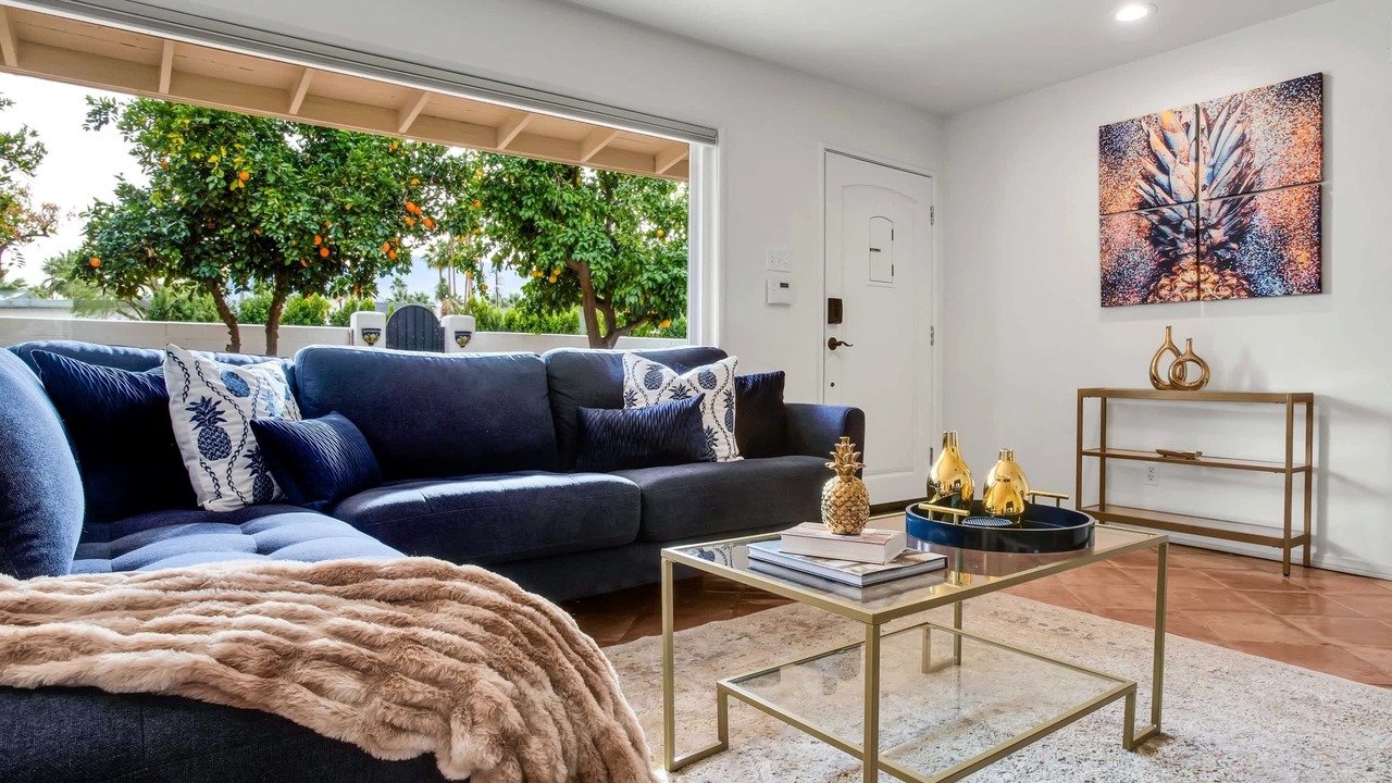 Photo of Livingroom in Tahquitz River Estates