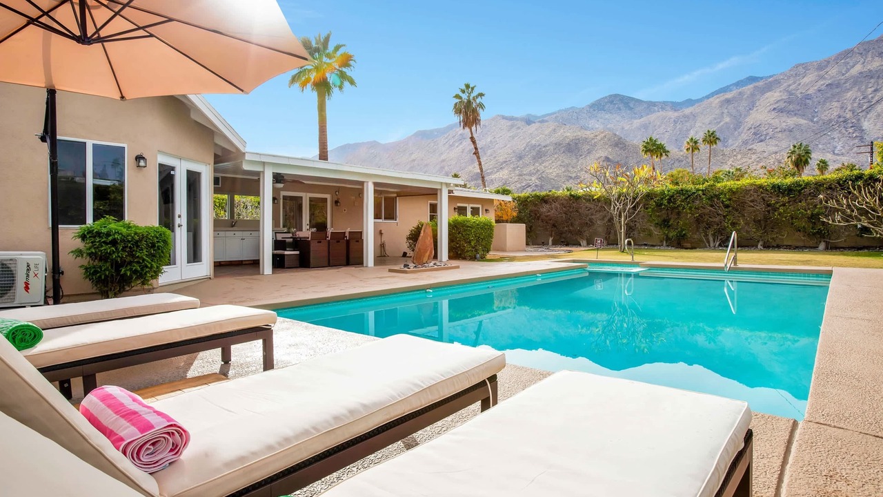 Photo of Outdoor in Tahquitz River Estates