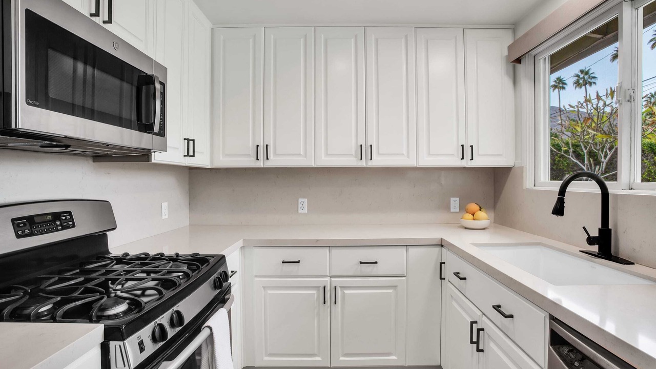 Photo of Kitchen in Tahquitz River Estates