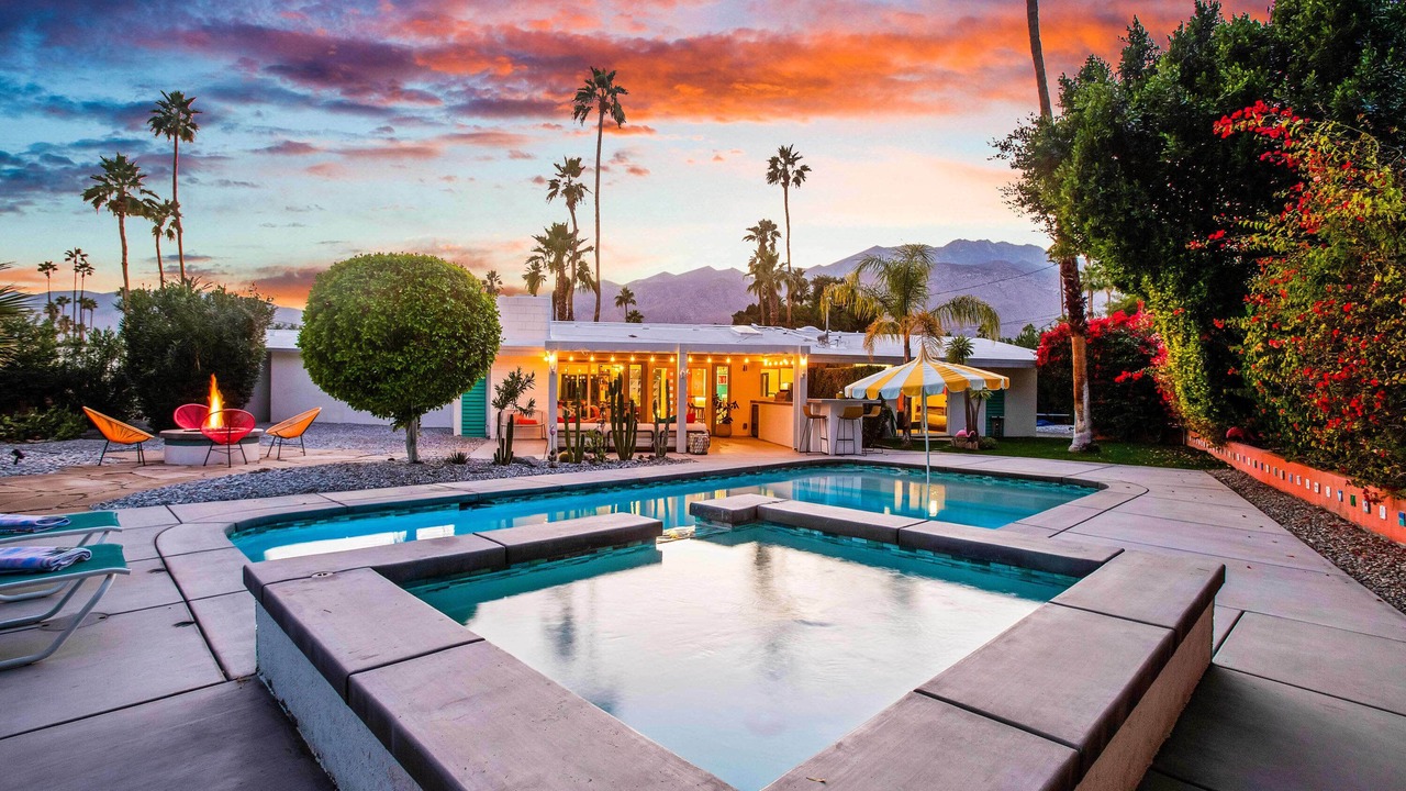 Photo of Outdoor in Sunmor