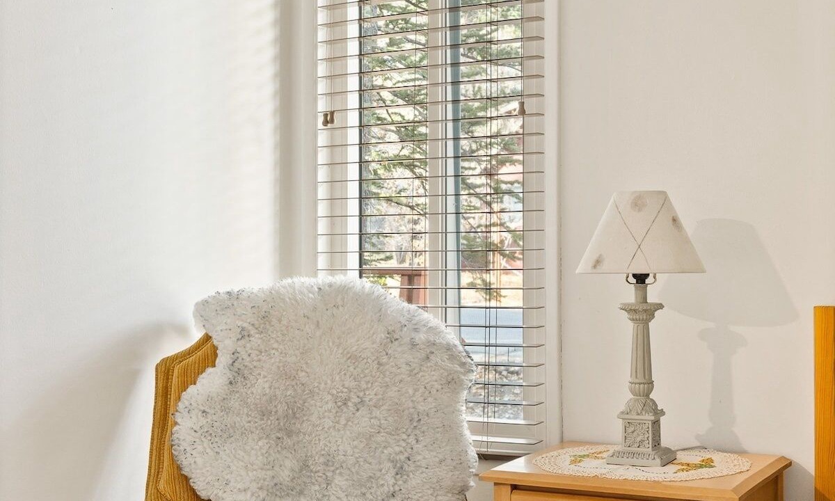Photo of Bedroom in Evergreen Estates