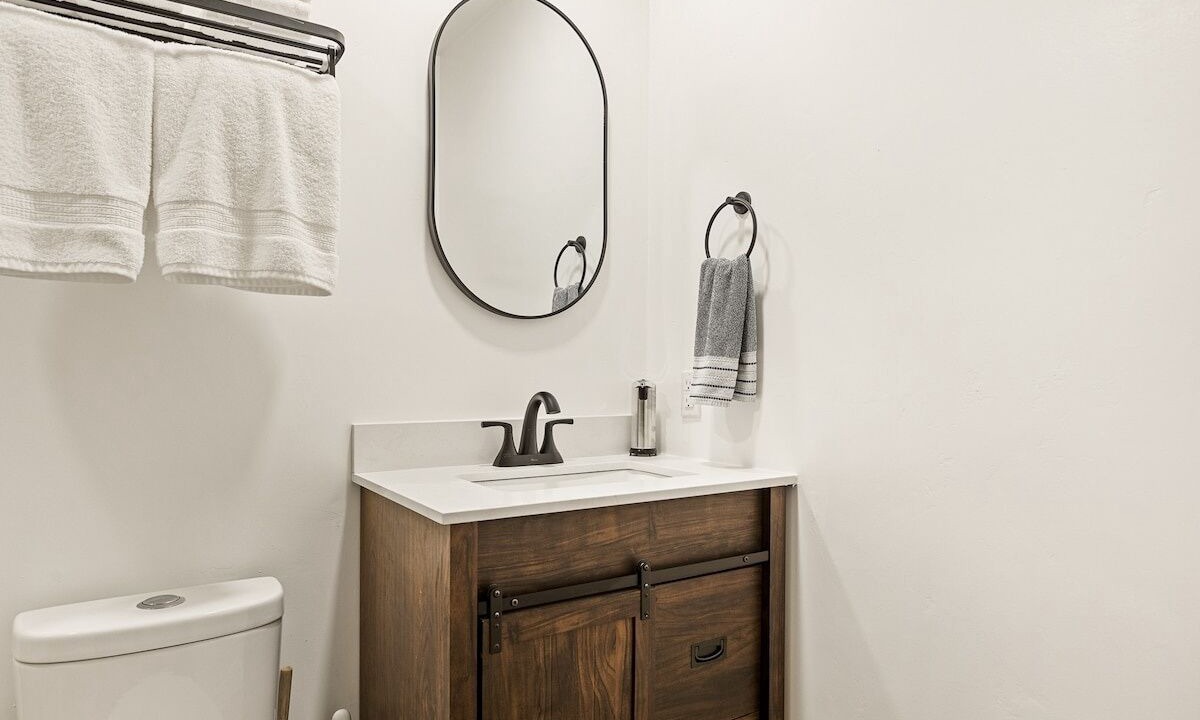 Photo of Bathroom in Evergreen Estates