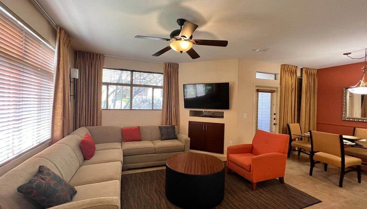 Photo of Livingroom in Spring Valley