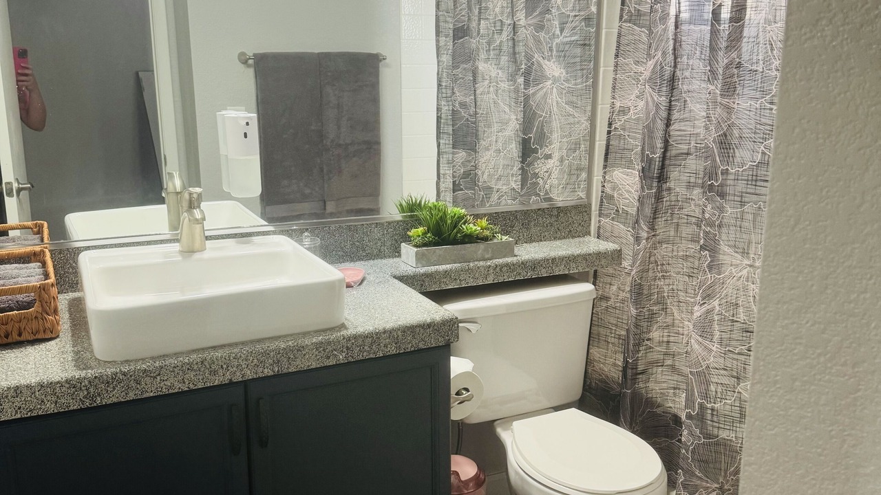Photo of Bathroom in North Las Vegas