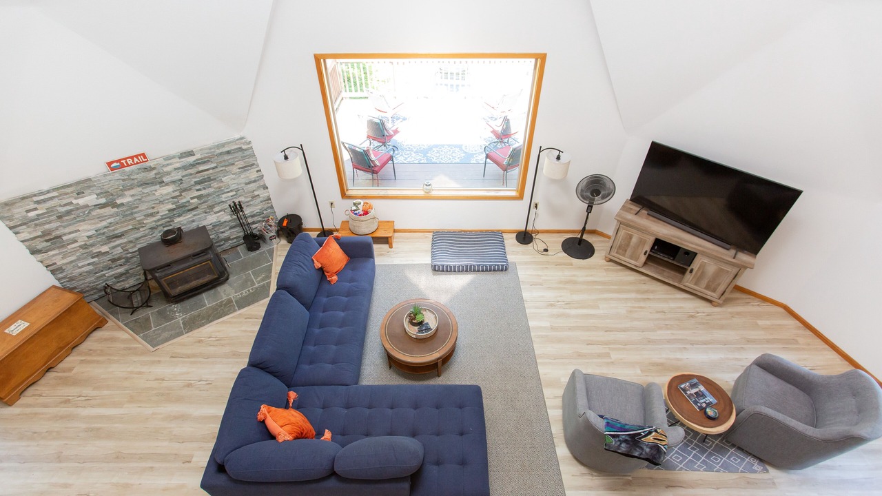 Photo of Livingroom in Avery