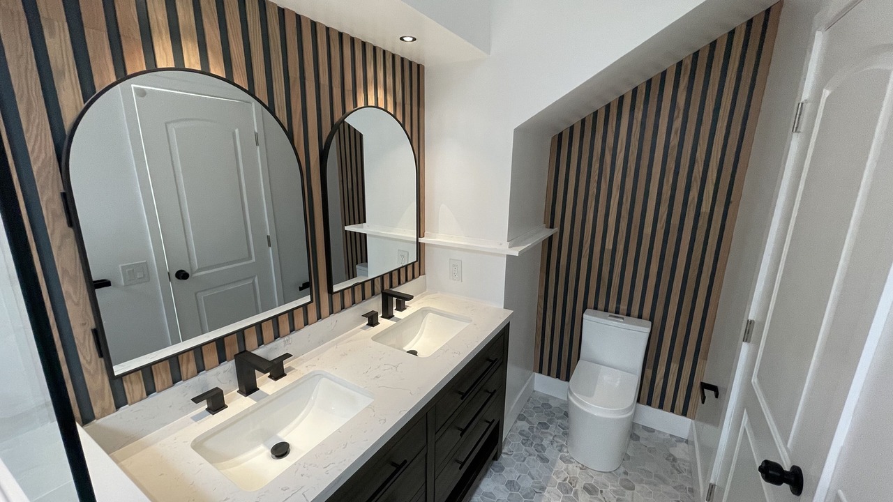 Photo of Bathroom in Tierrasanta