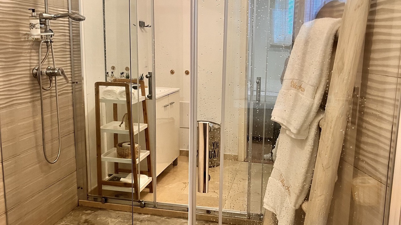 Photo of Bathroom in Evora
