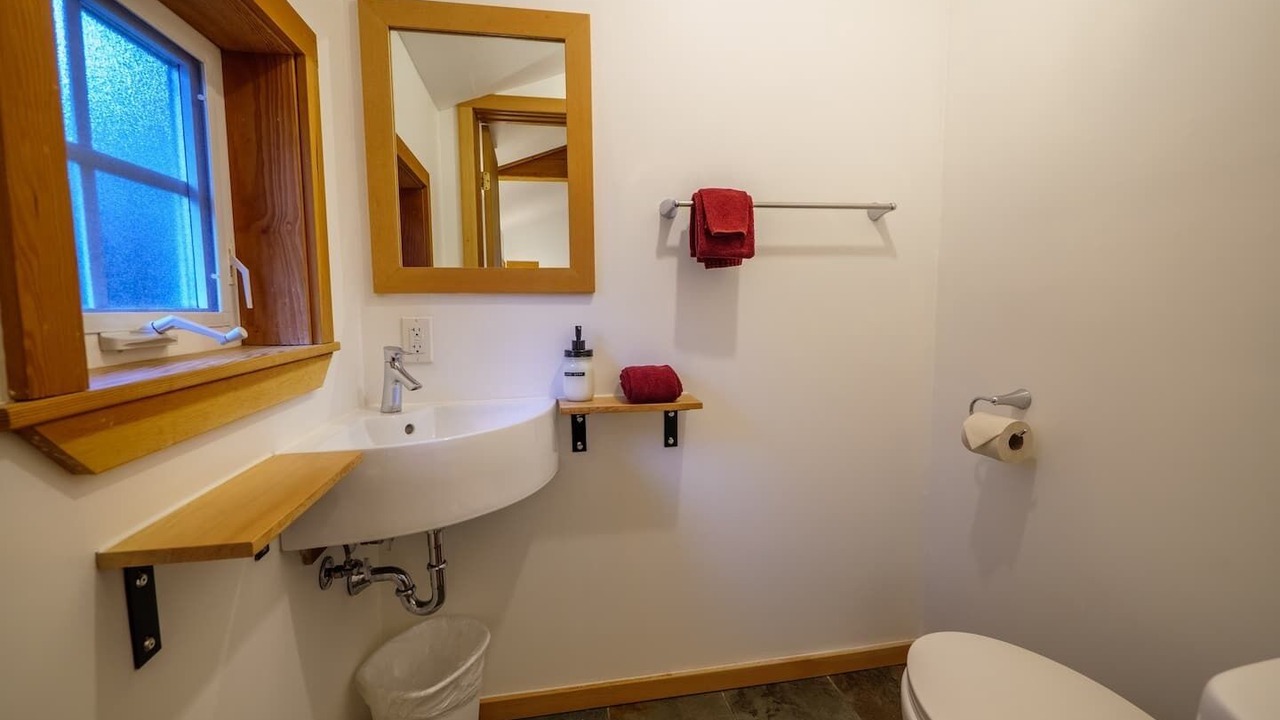 Photo of Bathroom in Ucluelet