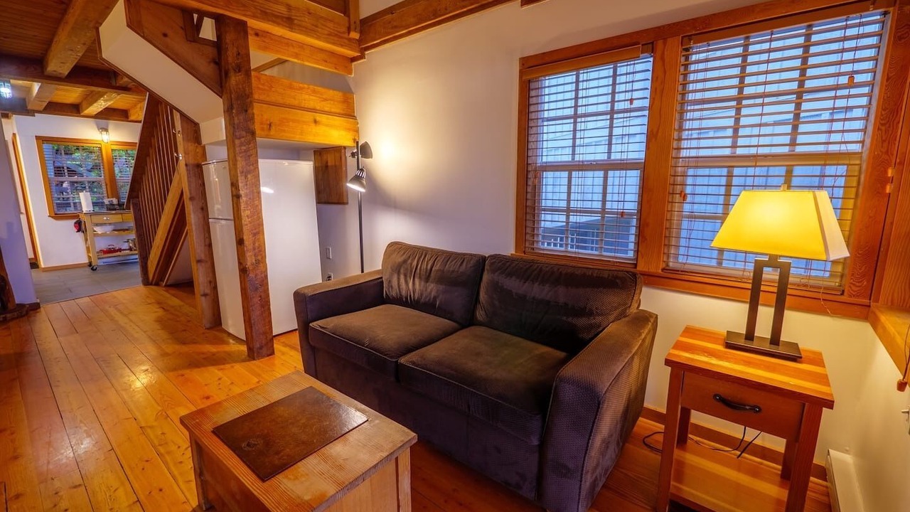 Photo of Livingroom in Ucluelet