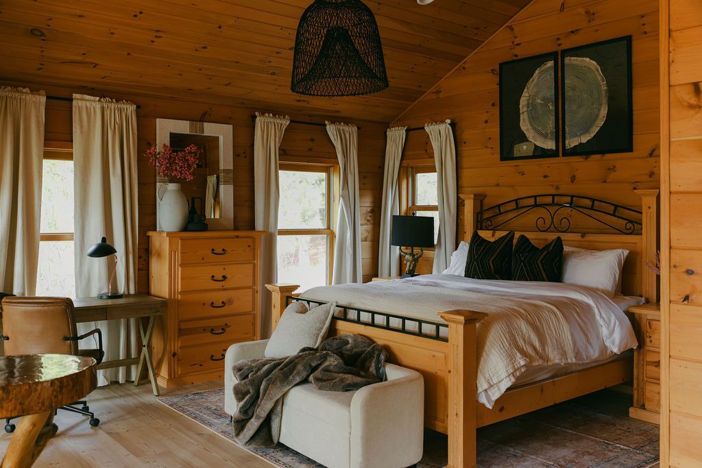 Photo of Bedroom in Julian