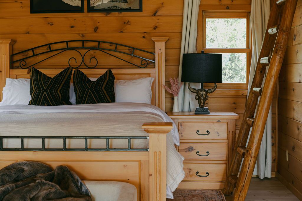 Photo of Bedroom in Julian