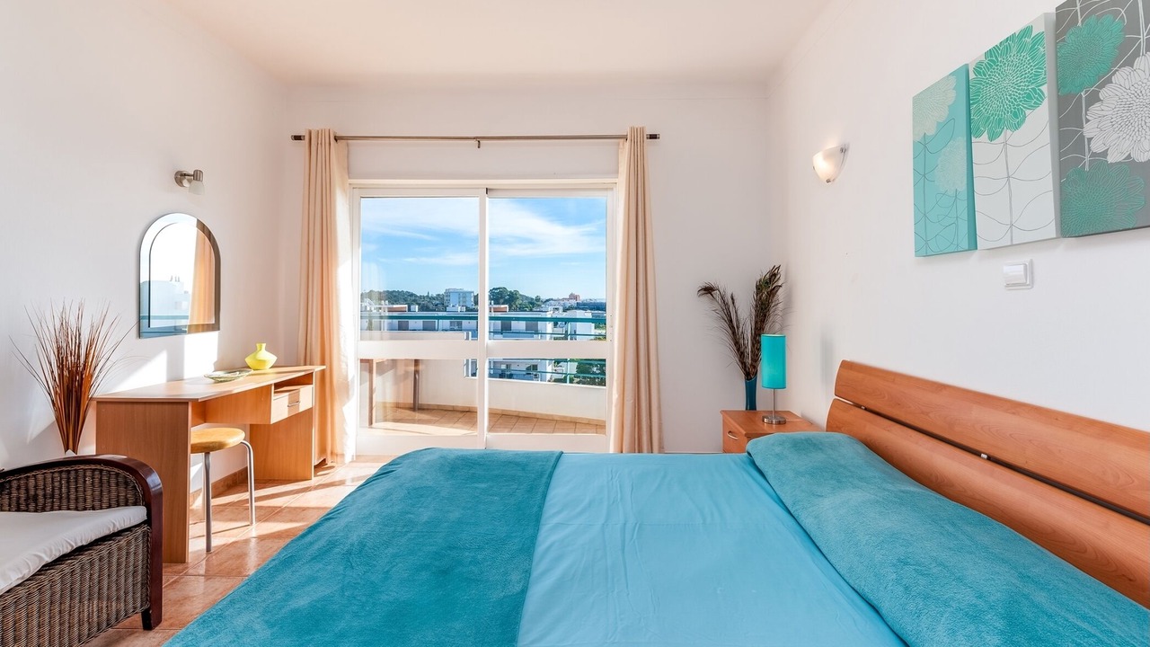 Photo of Bedroom in Albardeira