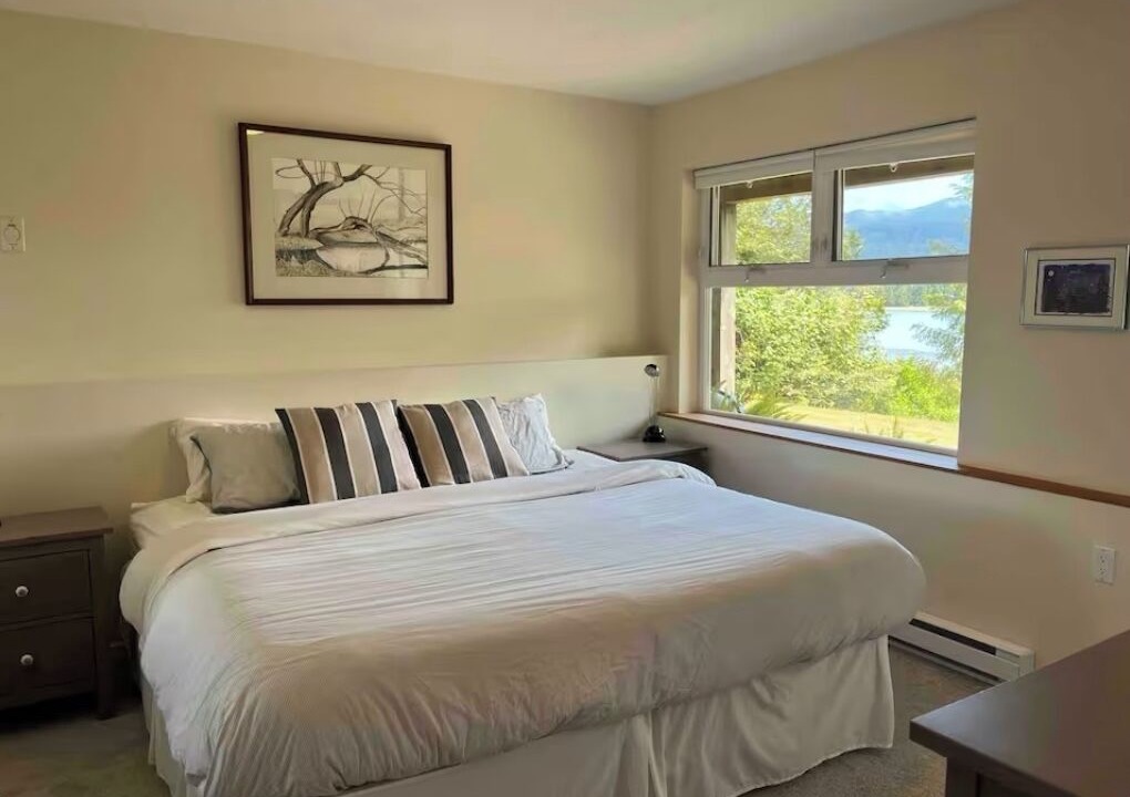 Photo of Bedroom in Ucluelet