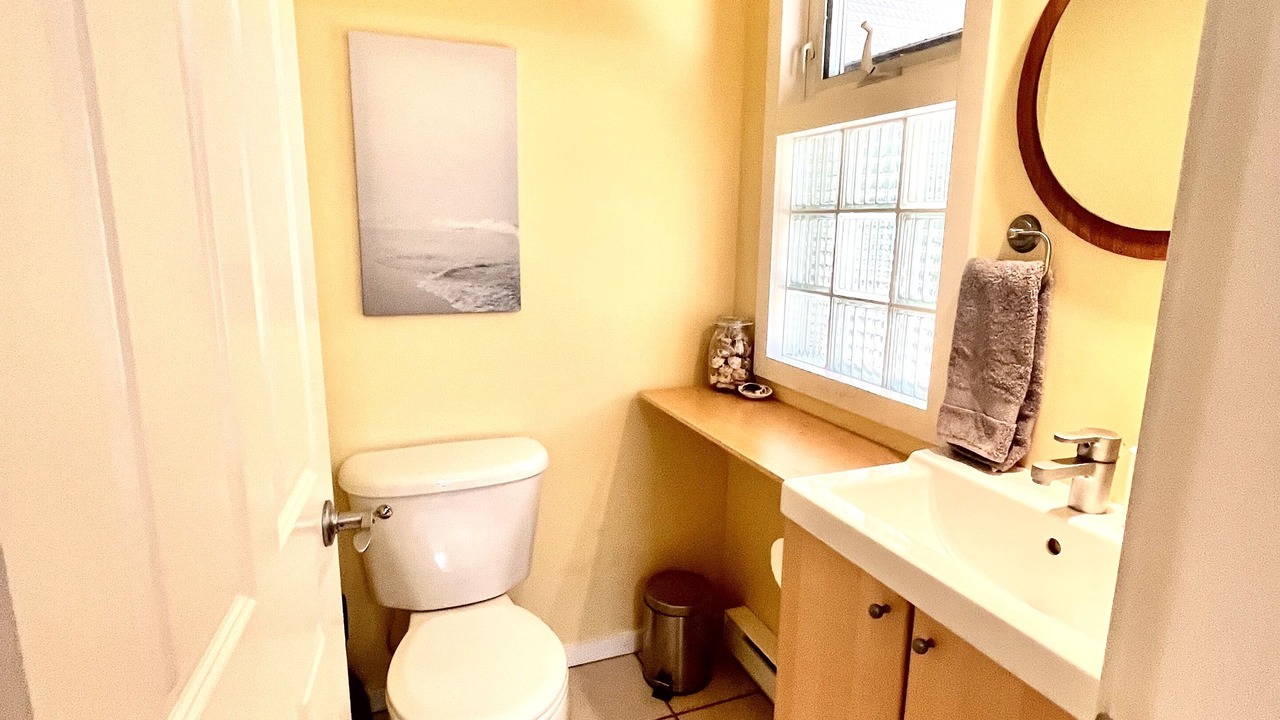 Photo of Bathroom in Ucluelet
