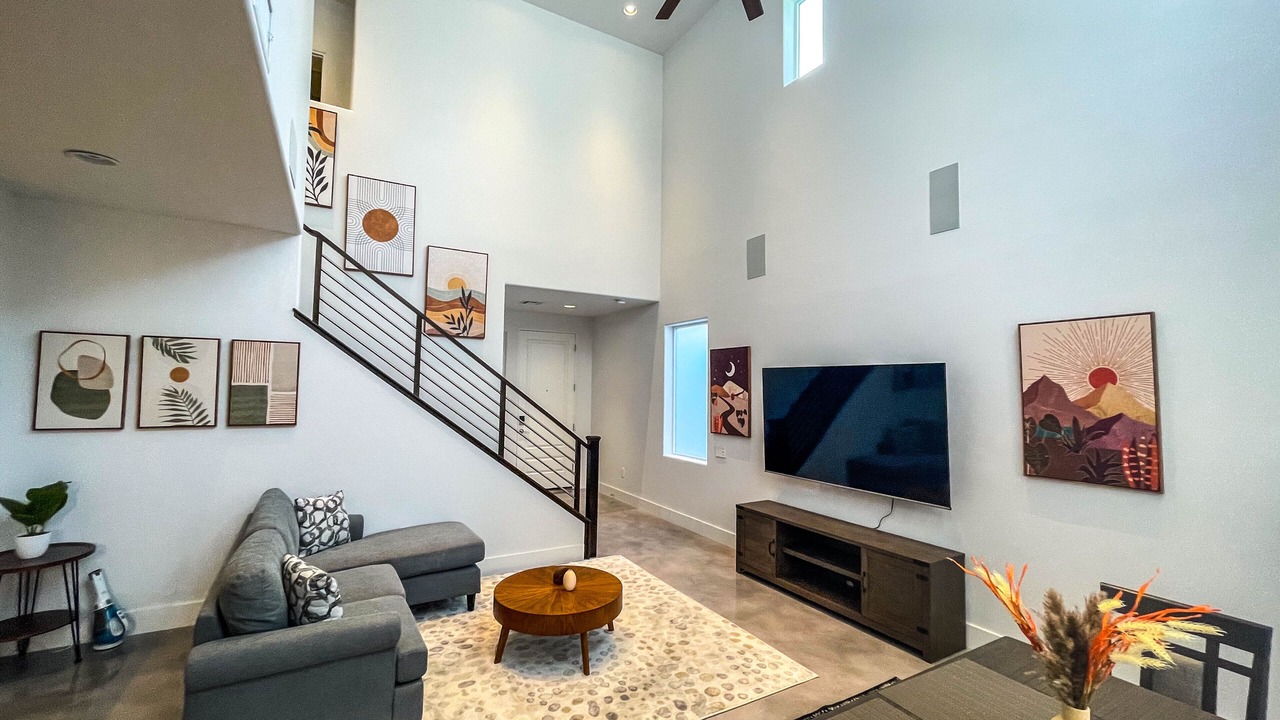 Photo of Livingroom in Summerlin South