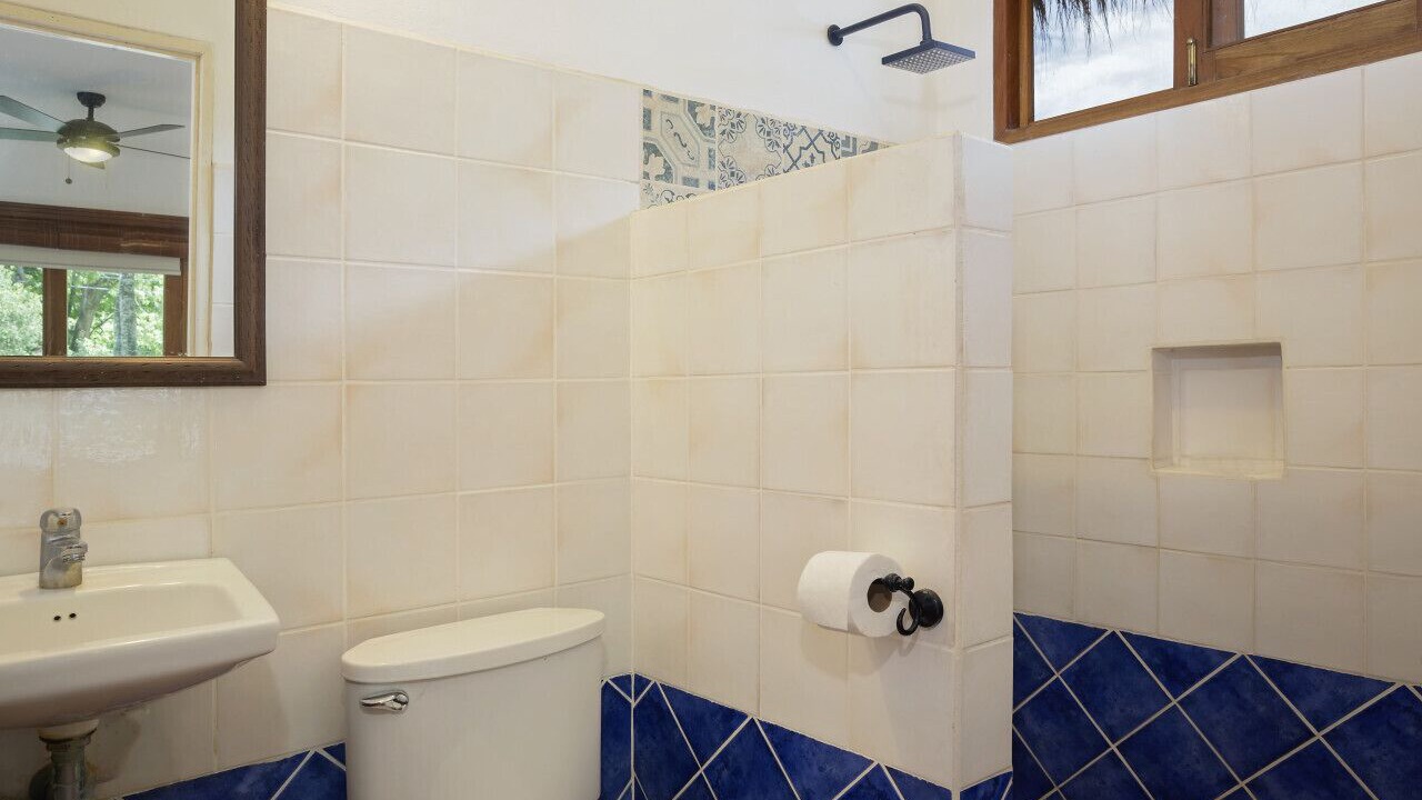 Photo of Bathroom in Playa Colorado